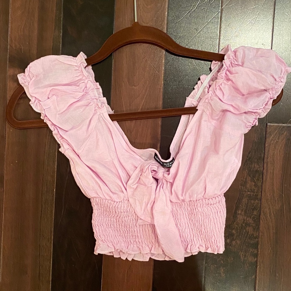 Ruffle sleeve top